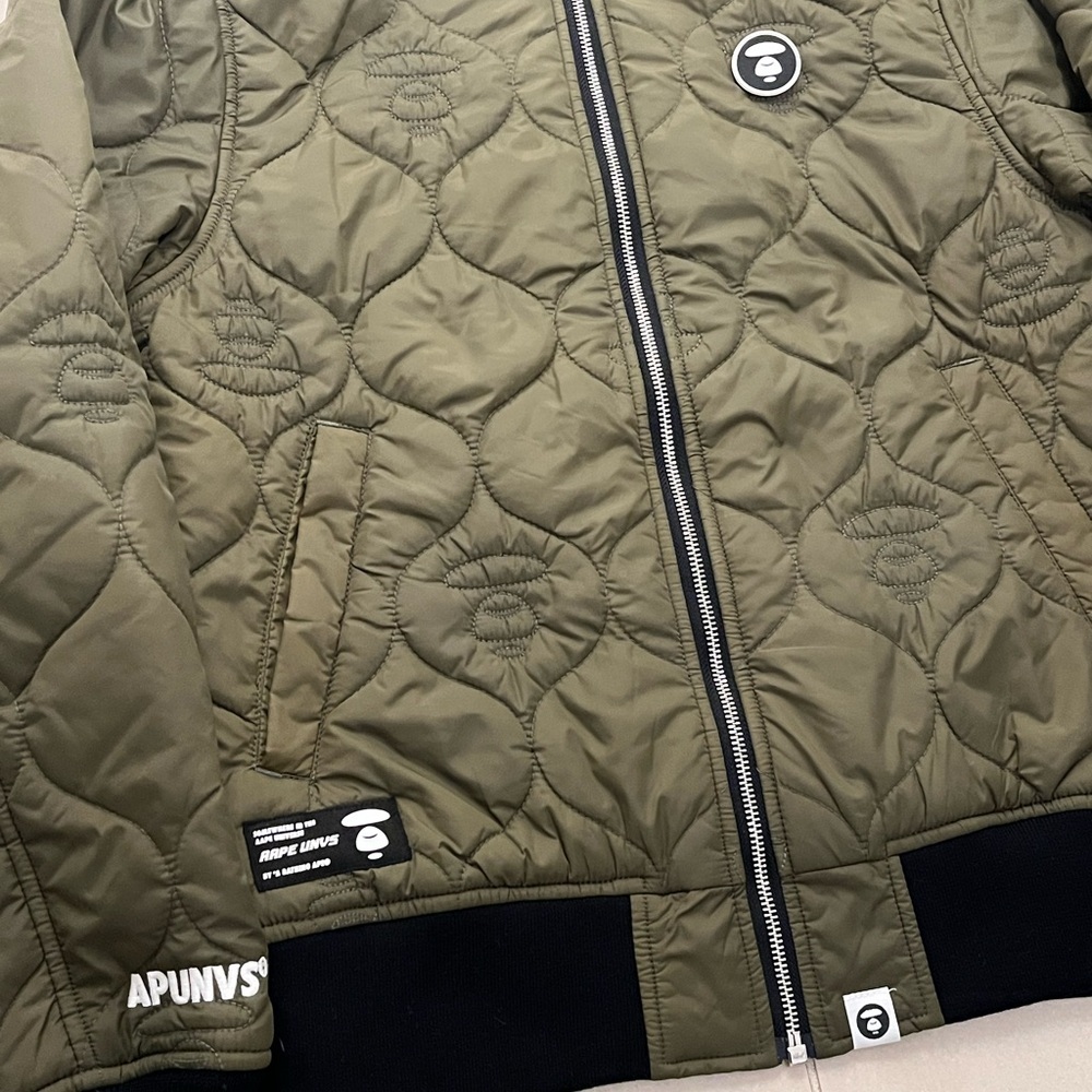 AAPE BY A BATHING APE Green Quilted Bomber Jacket - Picture 3 of 4